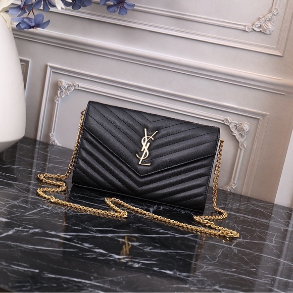❤️ Saint Laurent YSL Cassandre Envelope WOC Wallet on Chain Leather Bag Purse - Picture 1 of 9